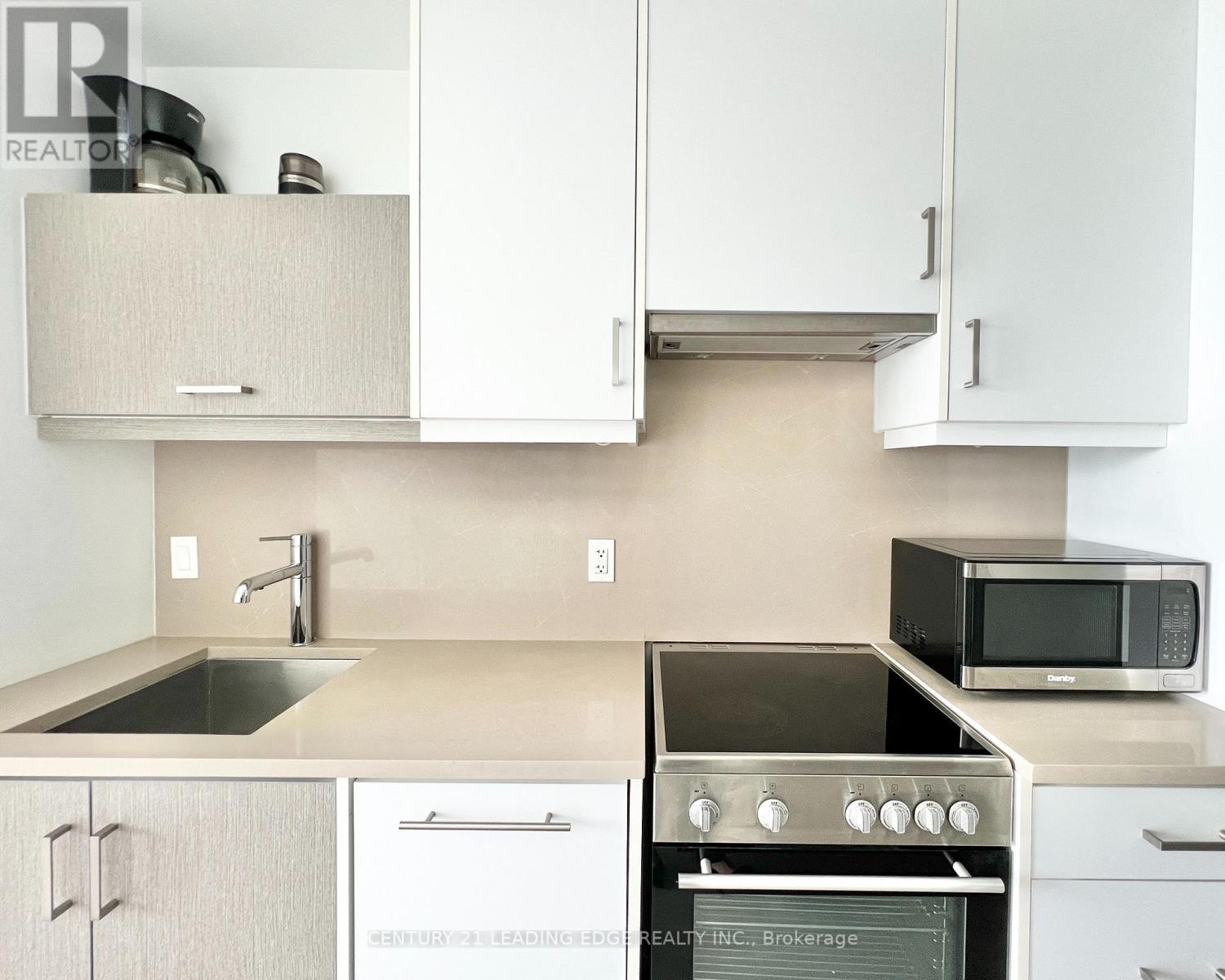 Lph02 - 181 Huron Street, Toronto, Ontario  M5T 0C1 - Photo 4 - C12574972