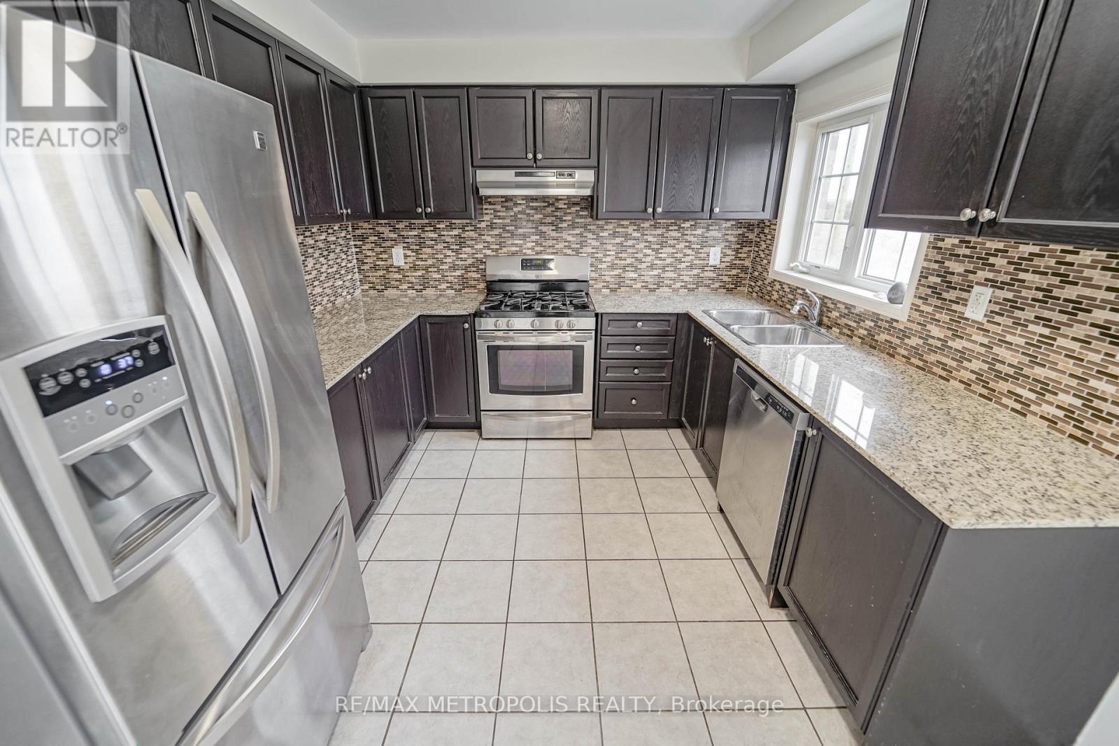 896 Audley Road S, Ajax, Ontario  L1Z 1L7 - Photo 23 - E12574880