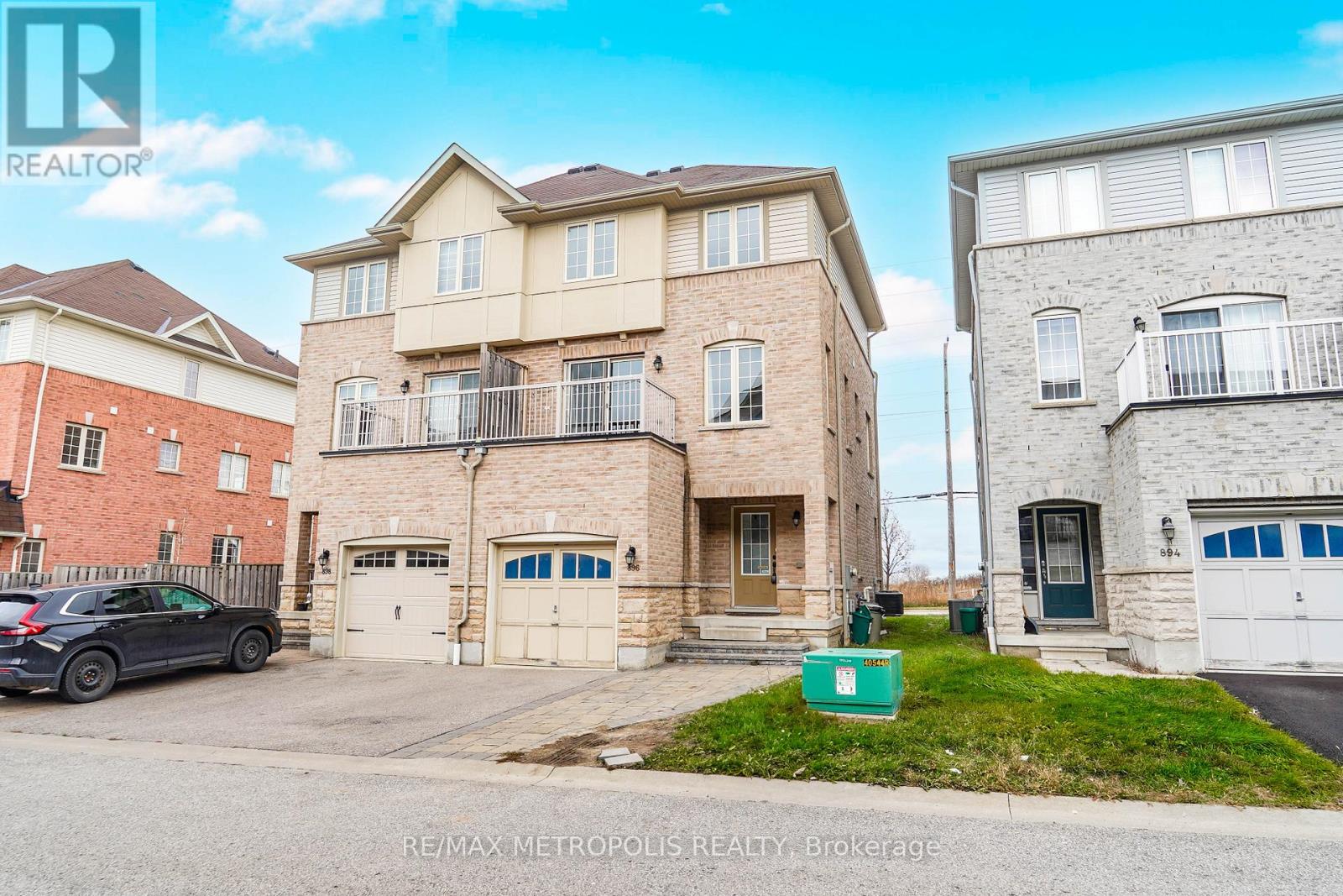 896 Audley Road S, Ajax, Ontario  L1Z 1L7 - Photo 5 - E12574880
