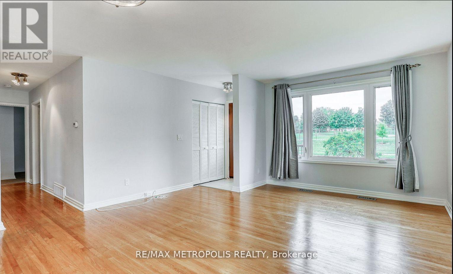 Main - 475 Emerald Avenue, Oshawa, Ontario  L1J 1K3 - Photo 5 - E12574902