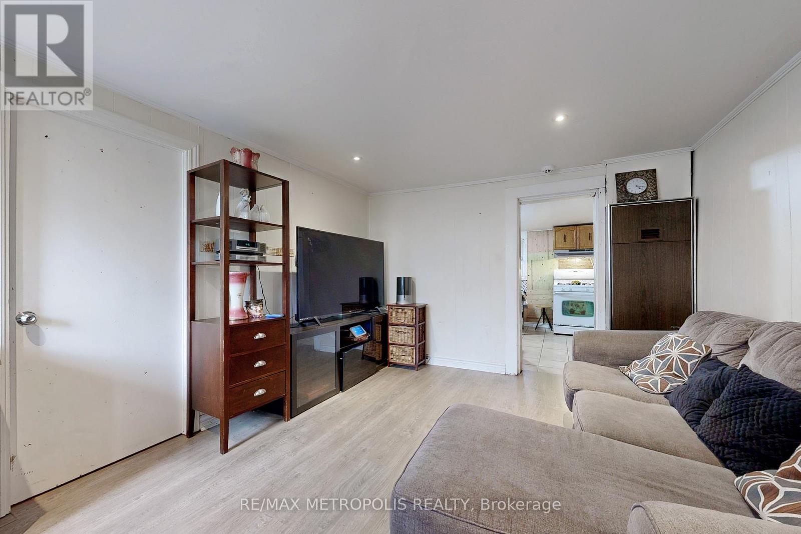 759 Douglas Street, Oshawa, Ontario  L1H 5C6 - Photo 12 - E12574910