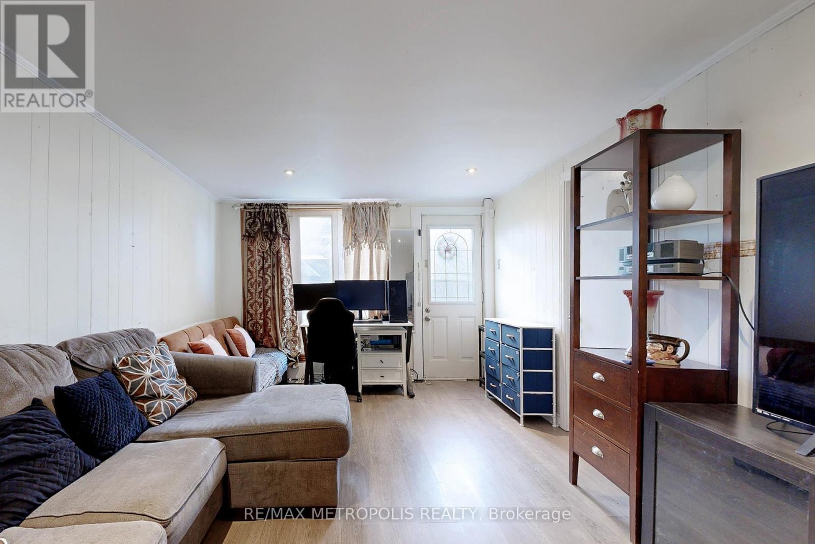 759 Douglas Street, Oshawa, Ontario  L1H 5C6 - Photo 8 - E12574910