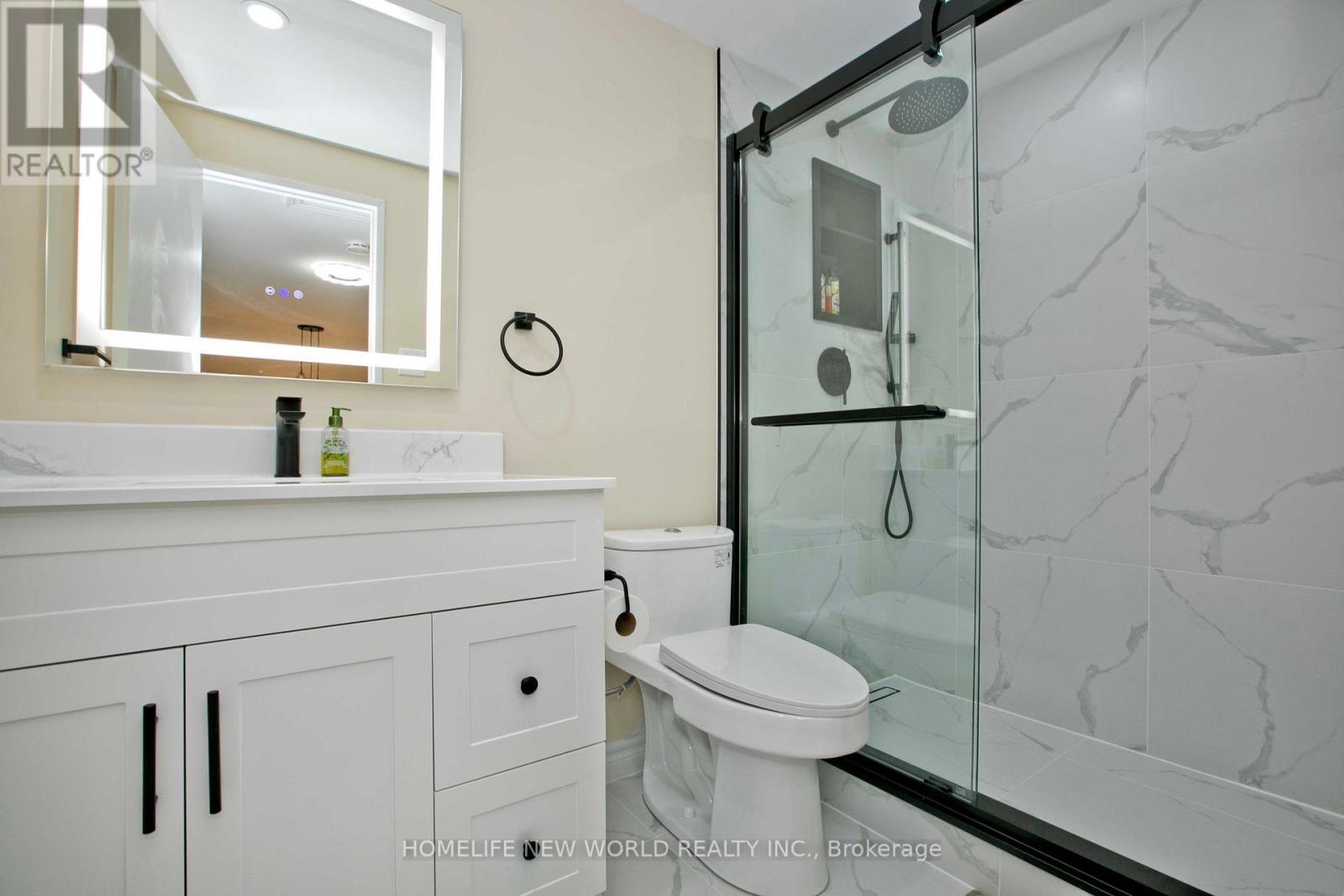 4 Glen Springs Drive, Toronto, Ontario  M1W 1X8 - Photo 14 - E12574924