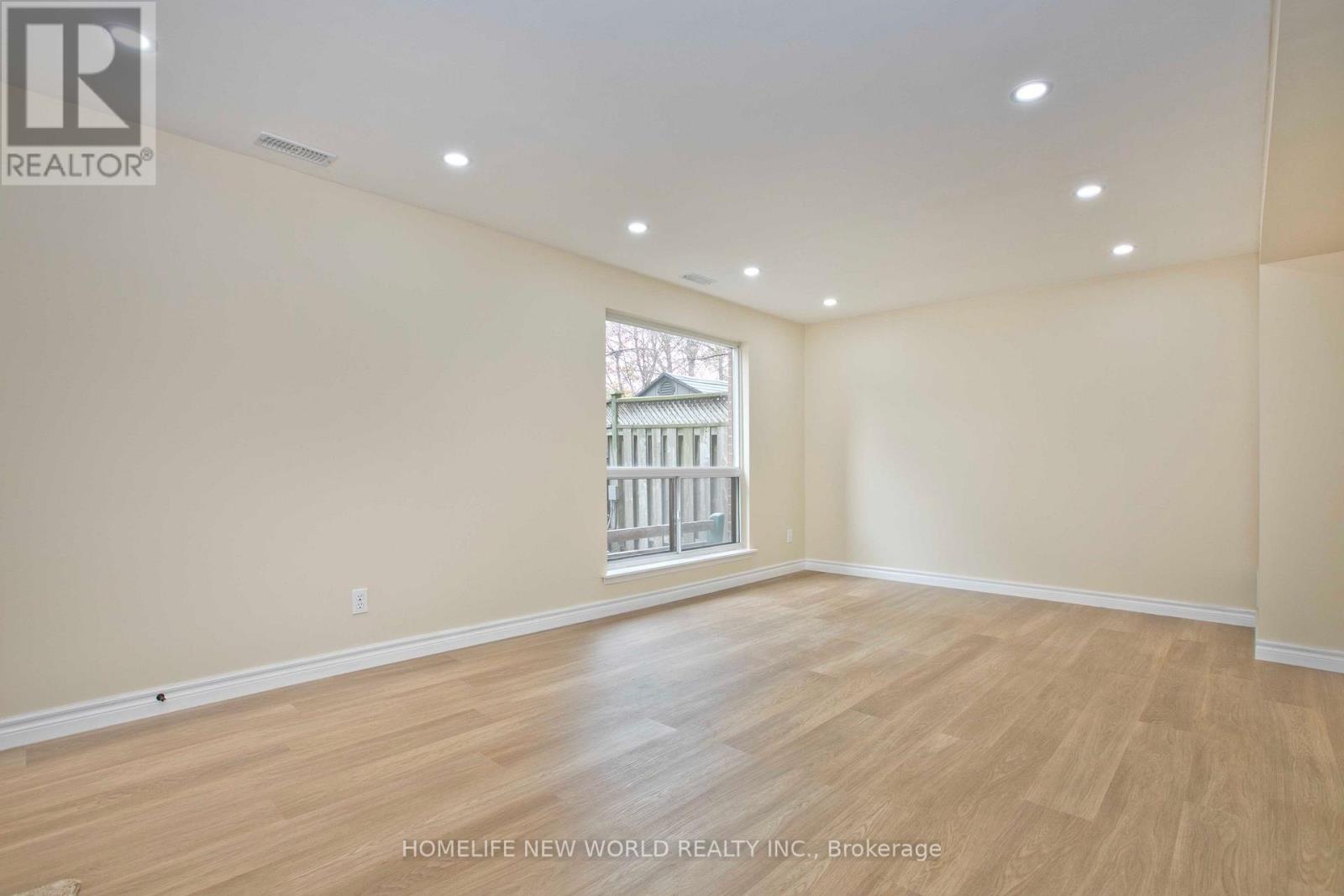 4 Glen Springs Drive, Toronto, Ontario  M1W 1X8 - Photo 20 - E12574924