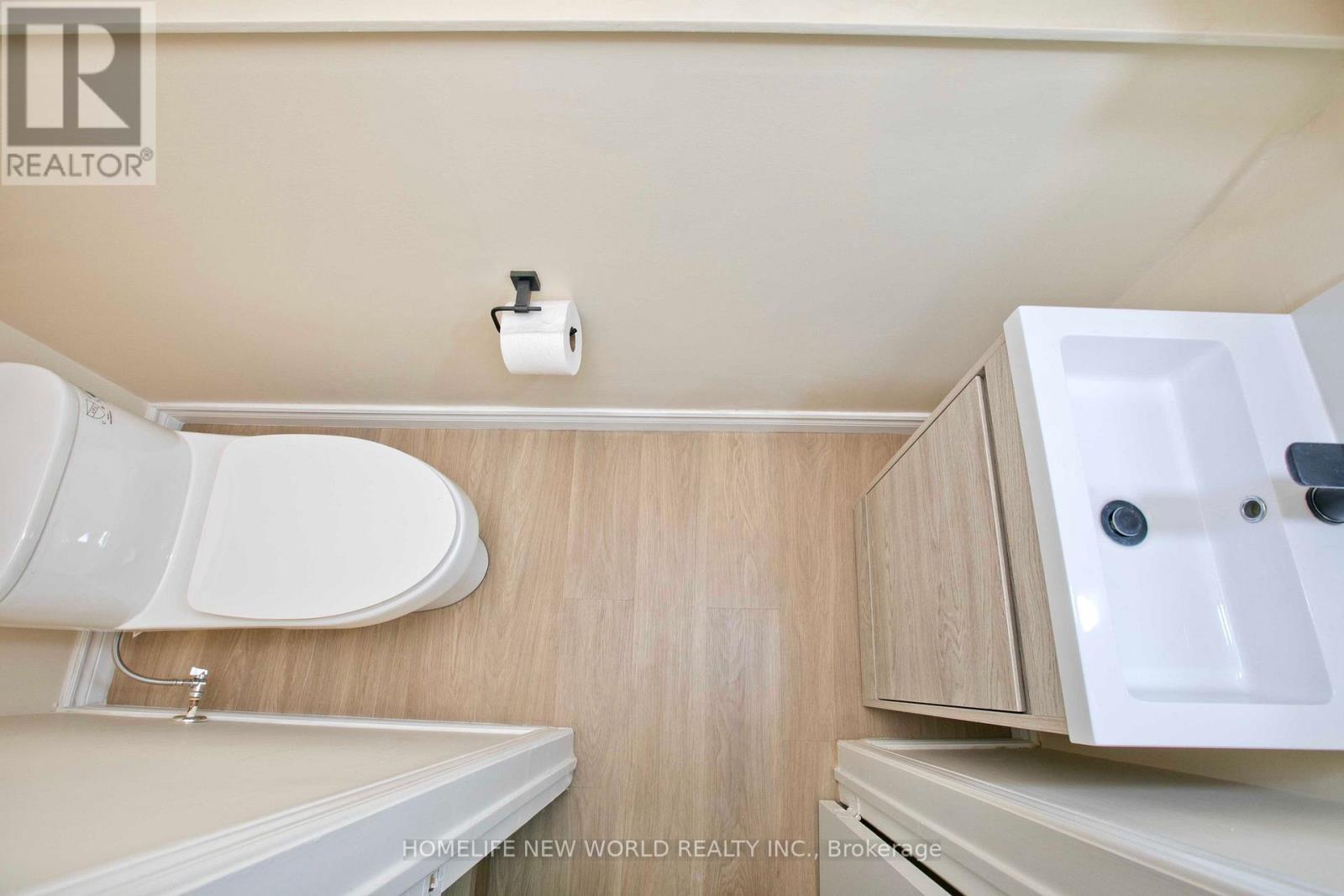 4 Glen Springs Drive, Toronto, Ontario  M1W 1X8 - Photo 24 - E12574924