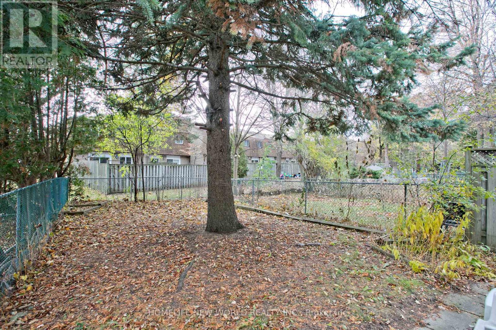 4 Glen Springs Drive, Toronto, Ontario  M1W 1X8 - Photo 25 - E12574924