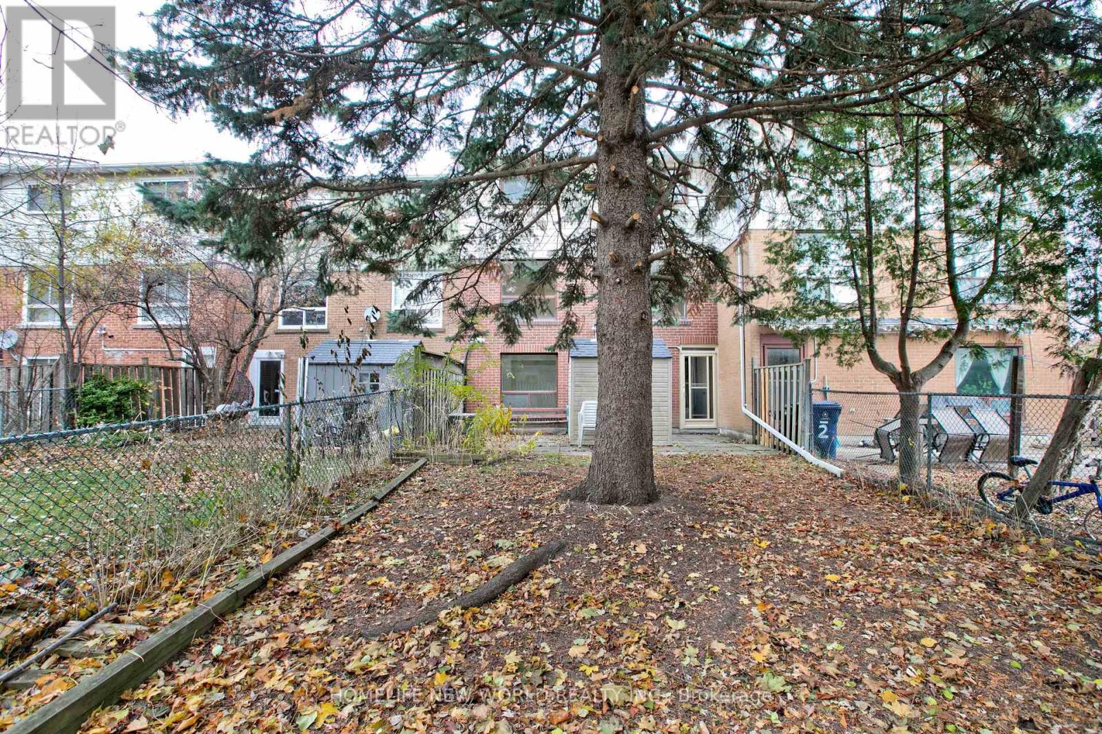 4 Glen Springs Drive, Toronto, Ontario  M1W 1X8 - Photo 26 - E12574924