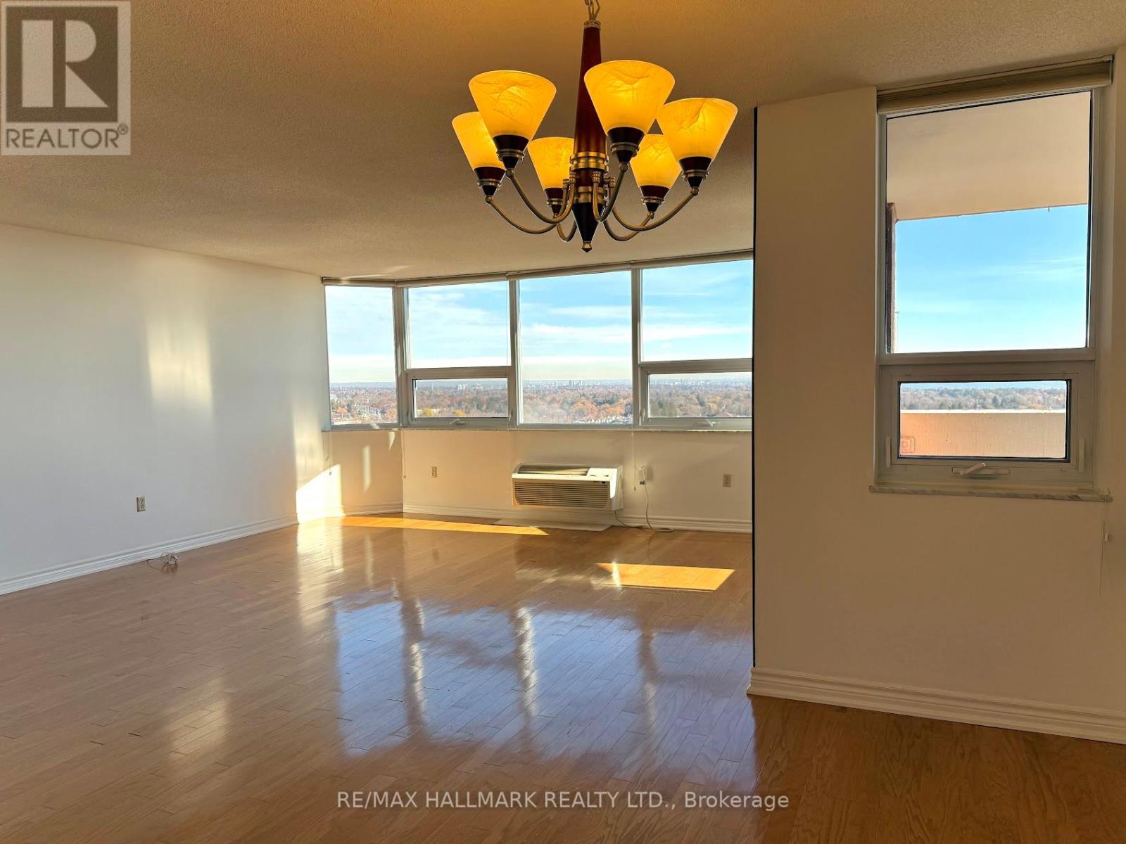 1801 - 121 Ling Road, Toronto, Ontario  M1E 4Y2 - Photo 5 - E12574978