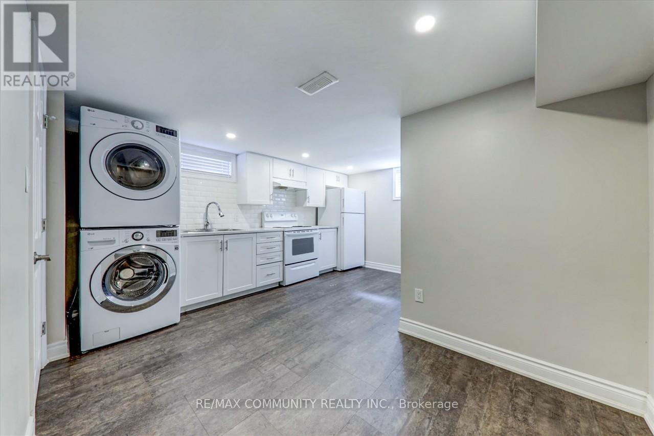 Bsmt - 607 Wychwood Street, Oshawa, Ontario  L1G 2T4 - Photo 4 - E12574988