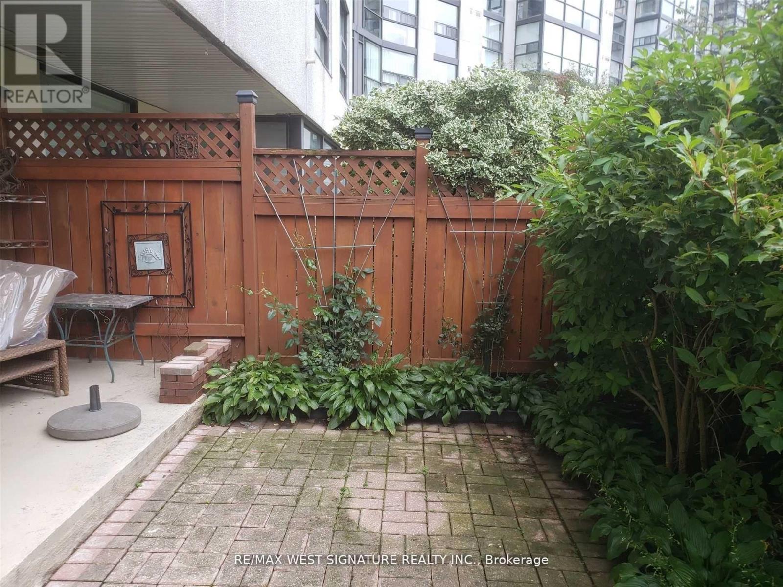 111 - 20 Harding Boulevard, Richmond Hill, Ontario L4C 9S4 - Photo 22 - N12574766