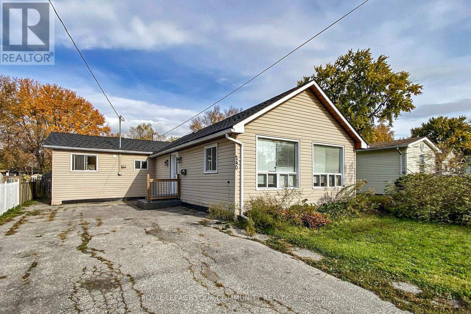 240 ROYAL ROAD, Georgina, Ontario