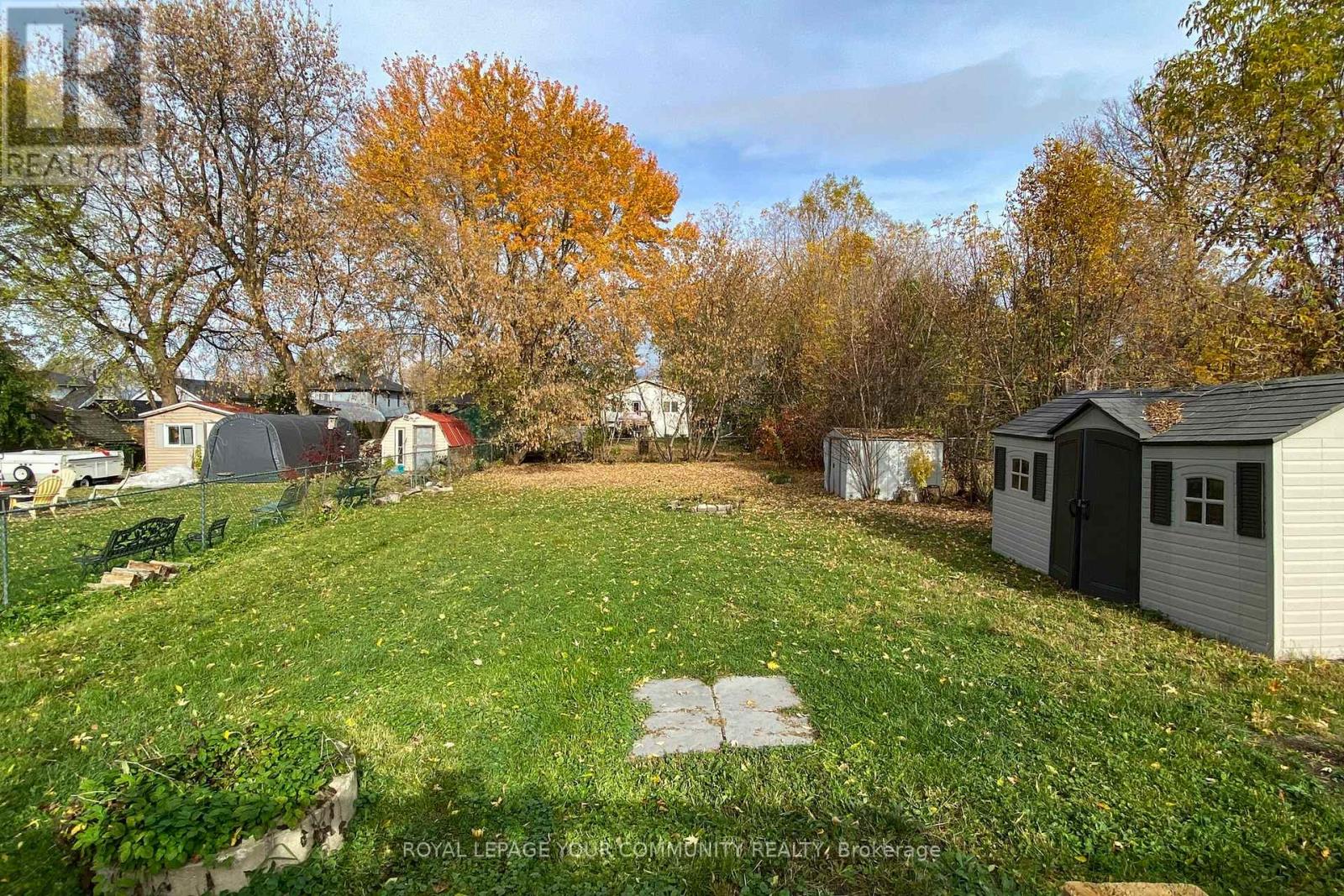 240 Royal Road, Georgina, Ontario  L4P 2T8 - Photo 43 - N12574860