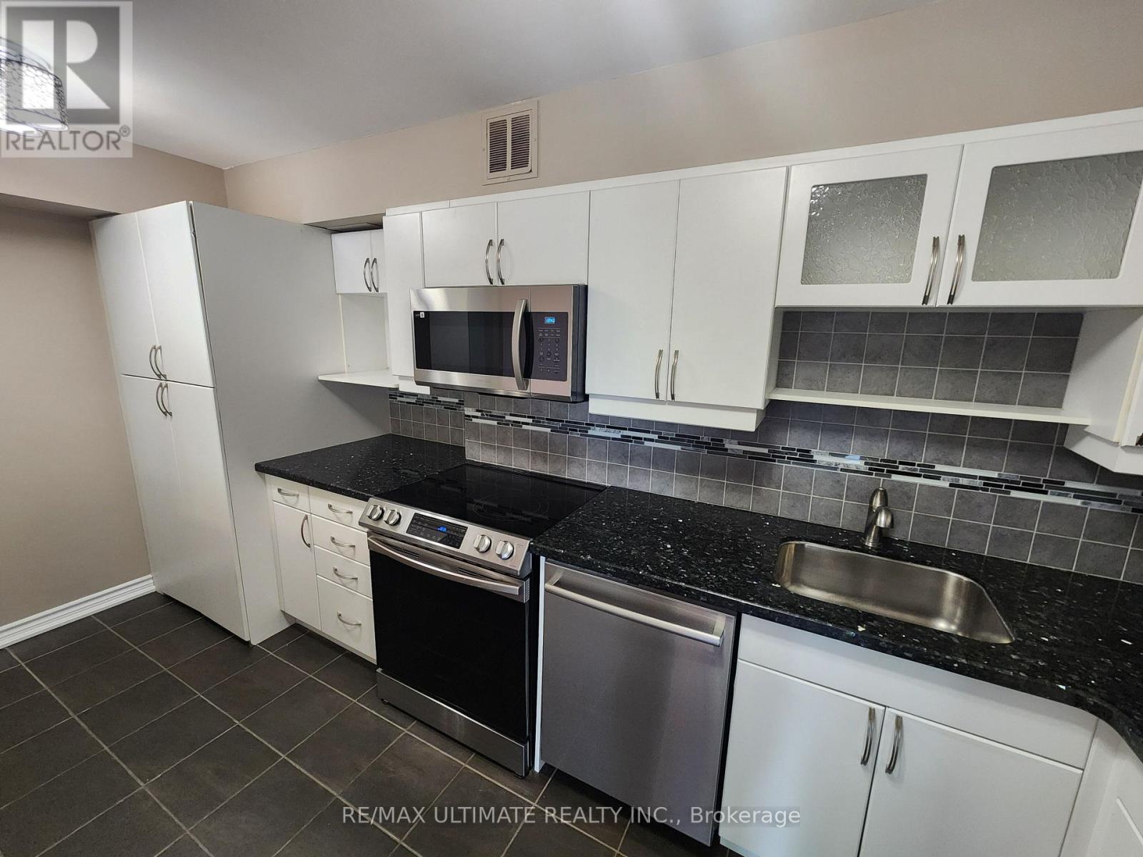 309 - 50 Inverlochy Boulevard, Markham, Ontario  L3T 4T6 - Photo 8 - N12574898