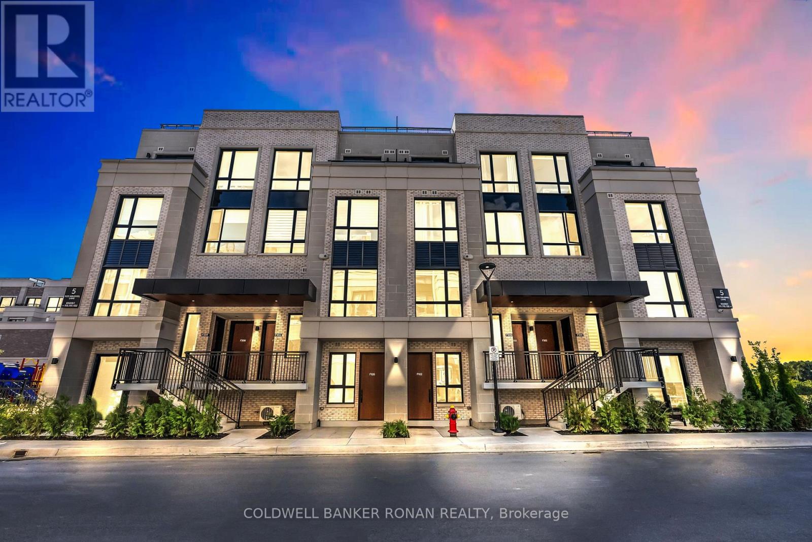 F-102 - 5 RED SQUIRREL LANE, Richmond Hill, Ontario