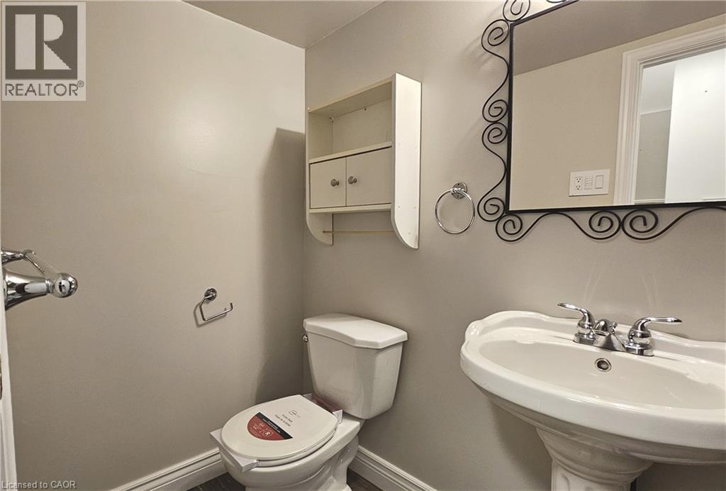 29 Folkstone Crescent, Kitchener, Ontario  N2E 2T1 - Photo 21 - 40790326