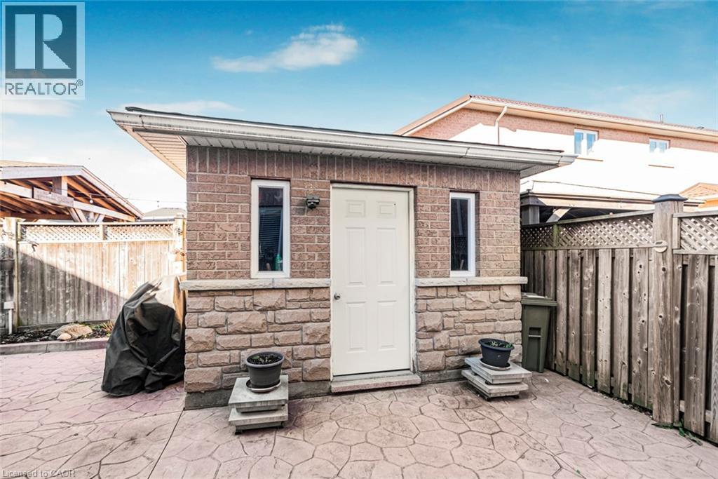 102 Erika Crescent, Hamilton, Ontario  L8W 0A2 - Photo 29 - 40790181