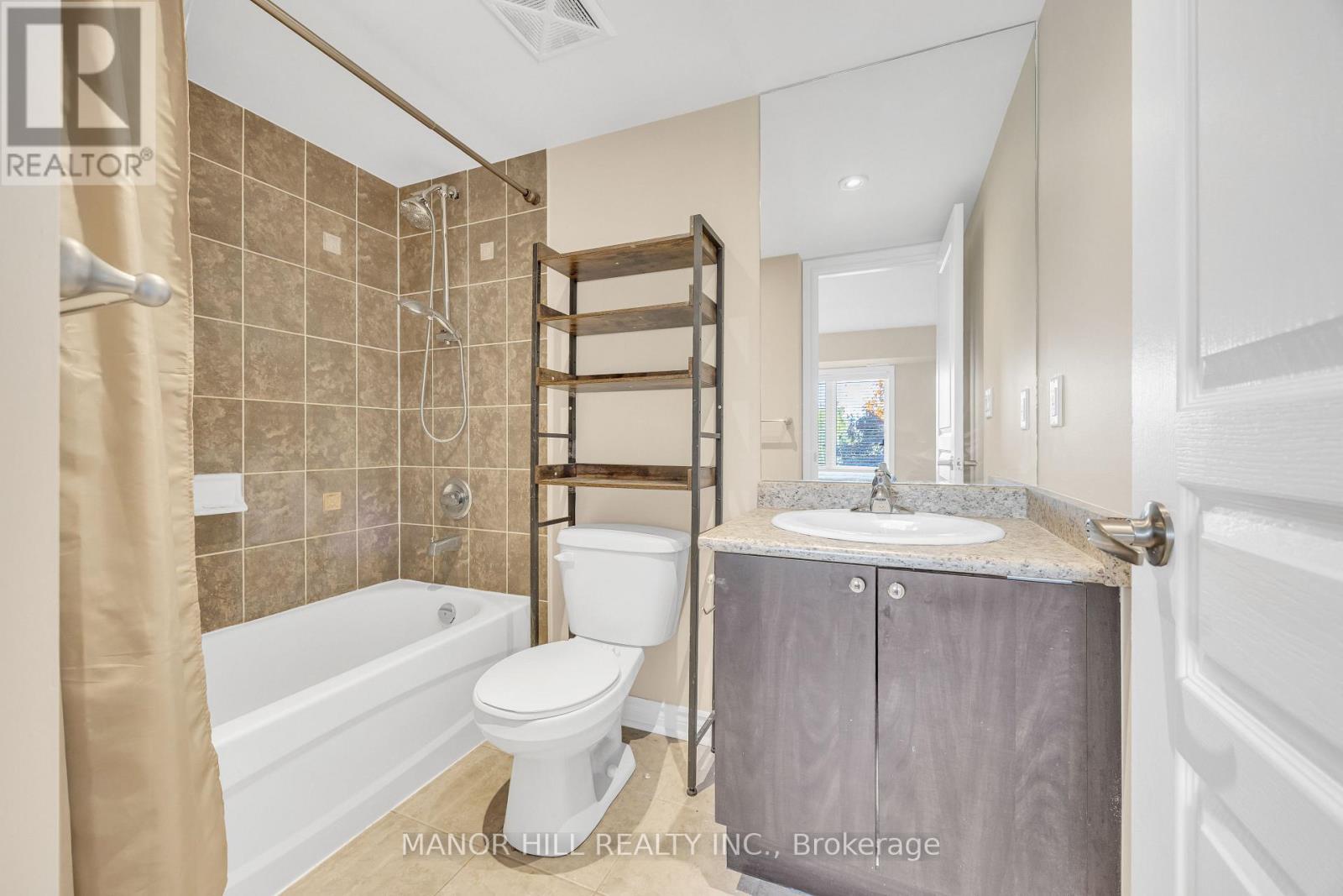 205 - 3 Brandy Lane Drive, Collingwood, Ontario  L9Y 0X4 - Photo 21 - S12574958