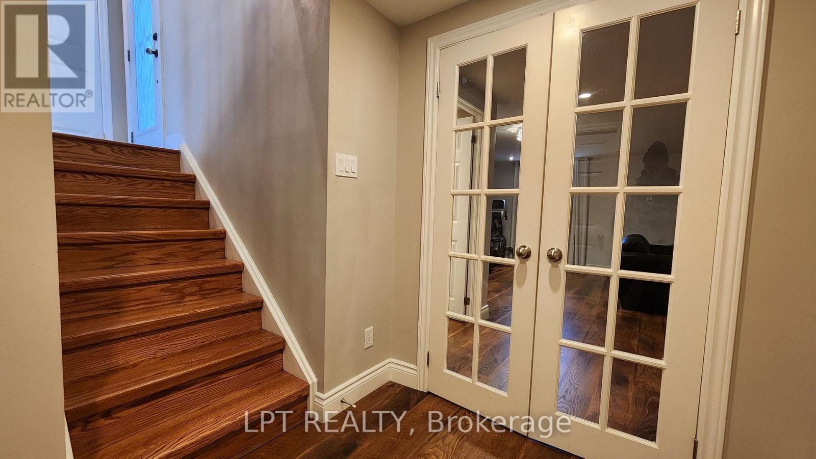 48 Maplehurst Crescent, Barrie, Ontario  L4M 4X2 - Photo 24 - S12574982