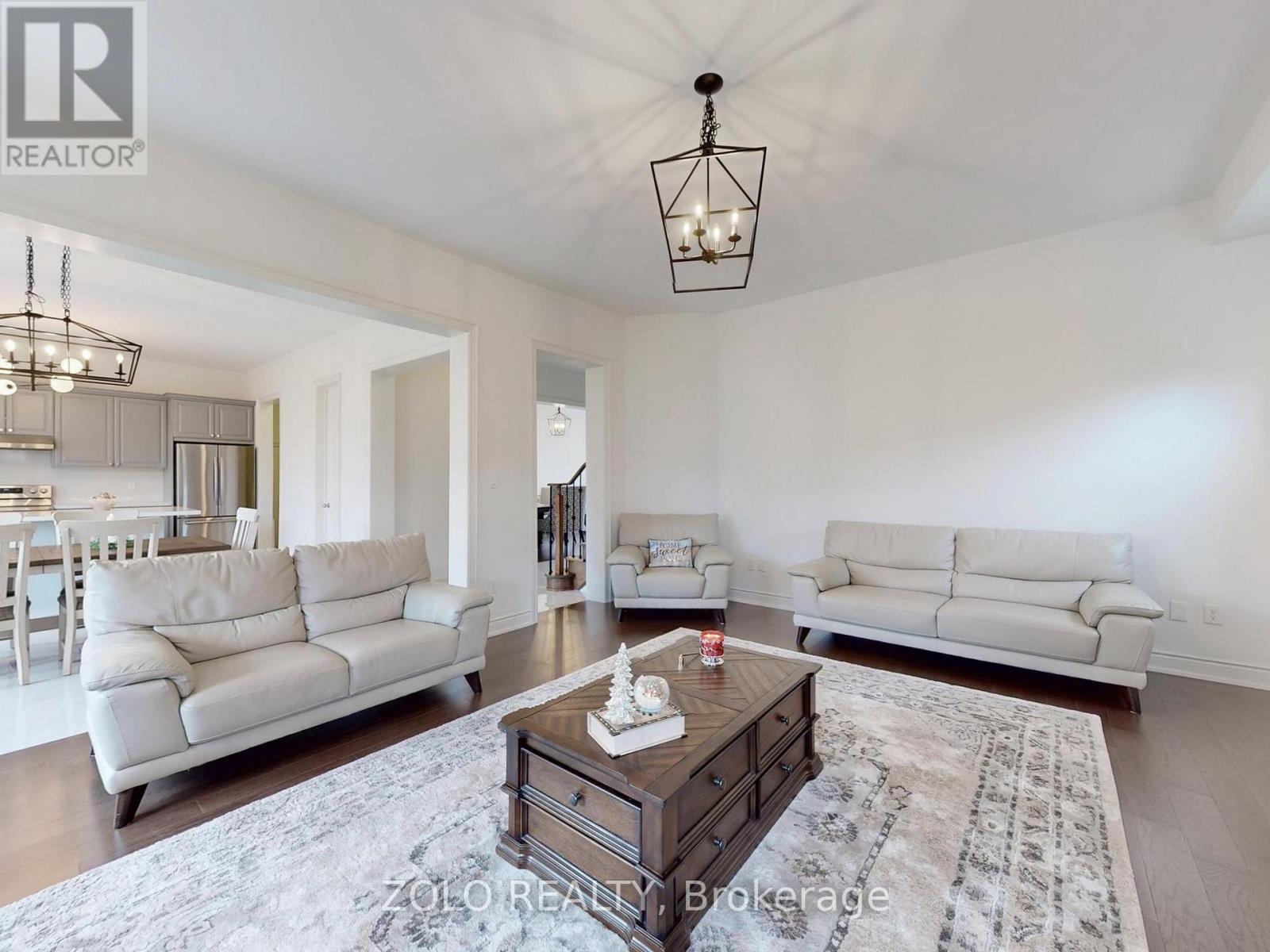 5 Jack Crescent, Springwater, Ontario  L9X 0S6 - Photo 11 - S12574992