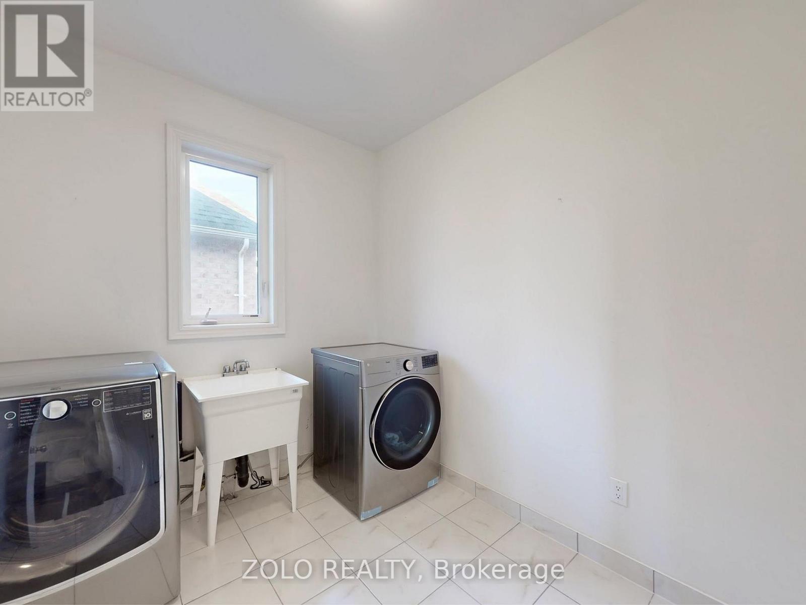 5 Jack Crescent, Springwater, Ontario  L9X 0S6 - Photo 44 - S12574992