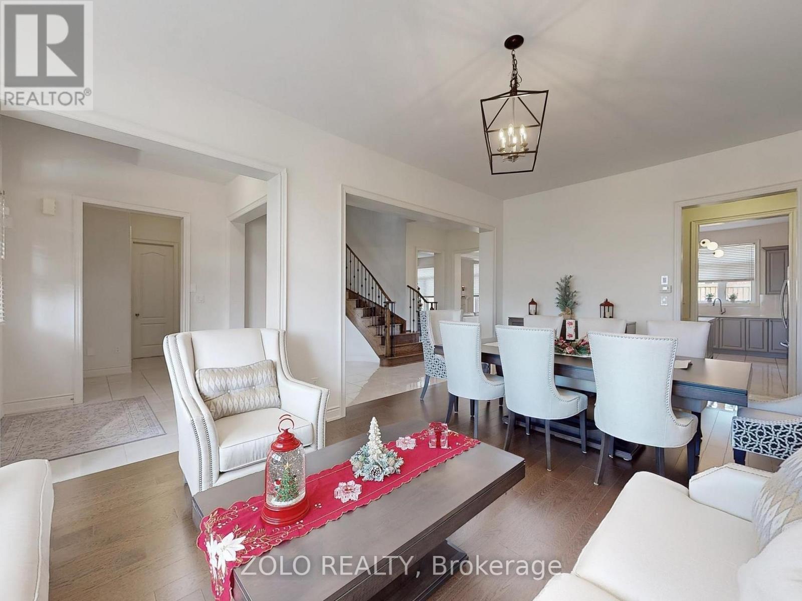 5 Jack Crescent, Springwater, Ontario  L9X 0S6 - Photo 7 - S12574992