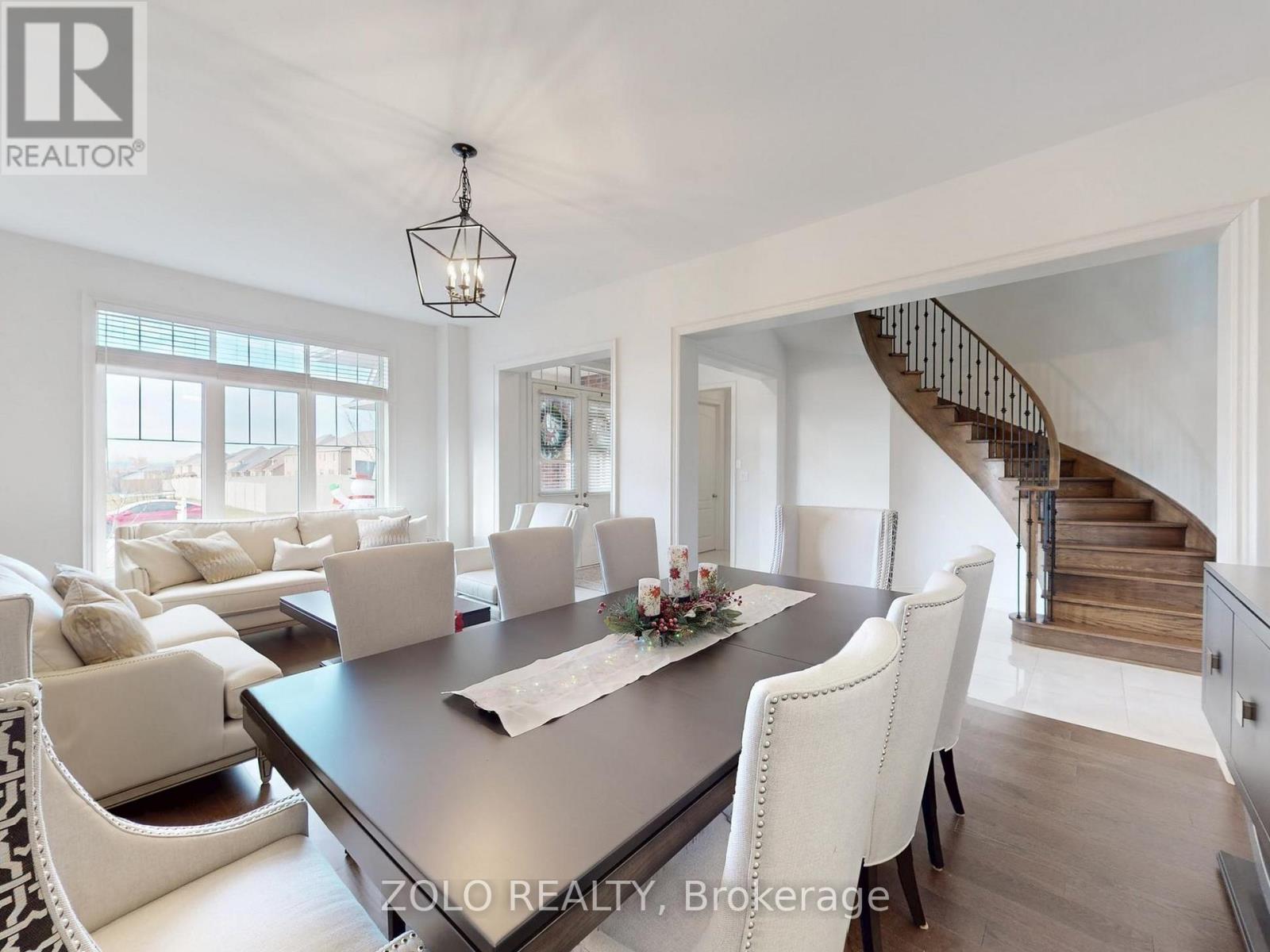 5 Jack Crescent, Springwater, Ontario  L9X 0S6 - Photo 8 - S12574992