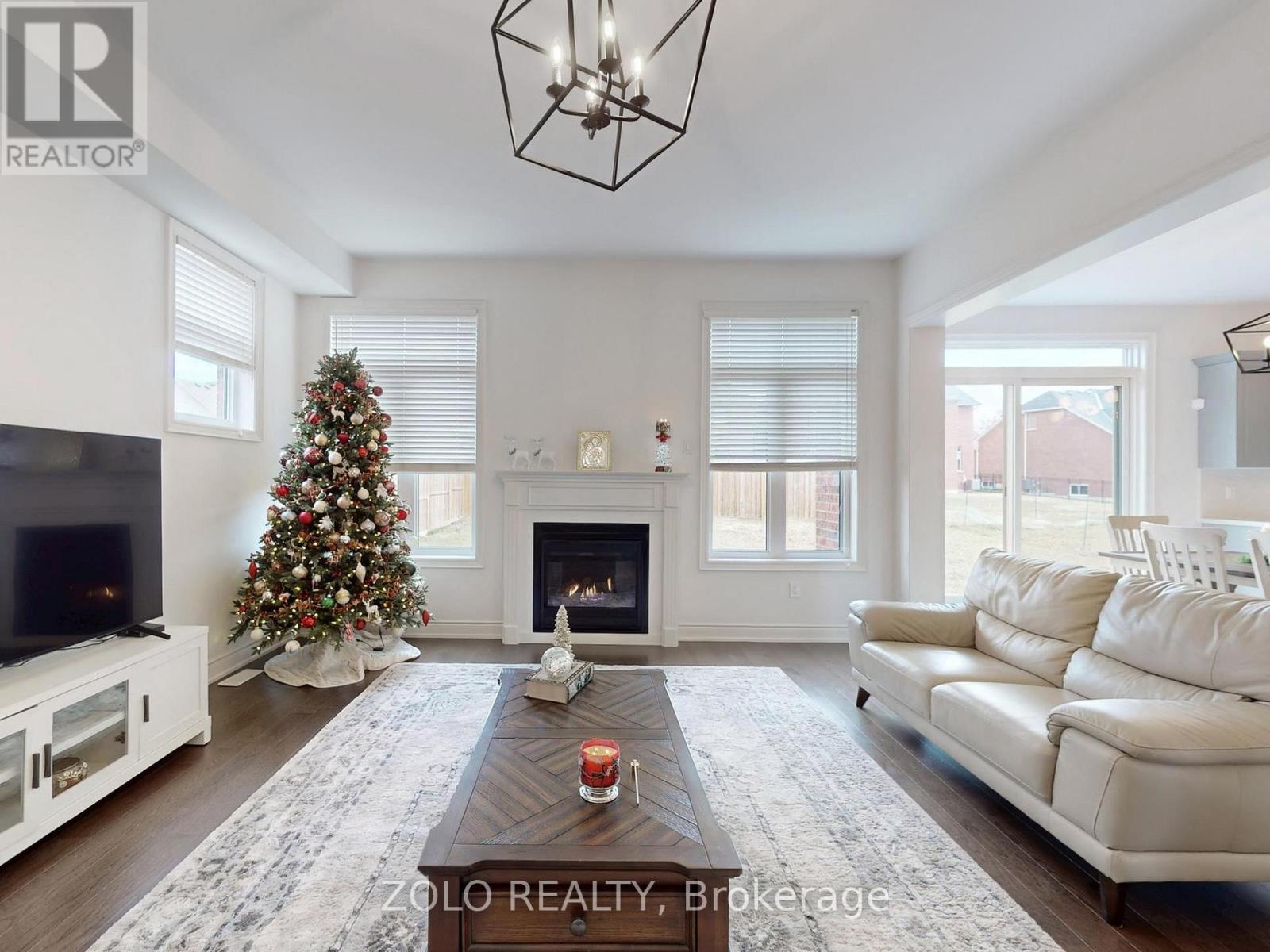 5 Jack Crescent, Springwater, Ontario  L9X 0S6 - Photo 9 - S12574992