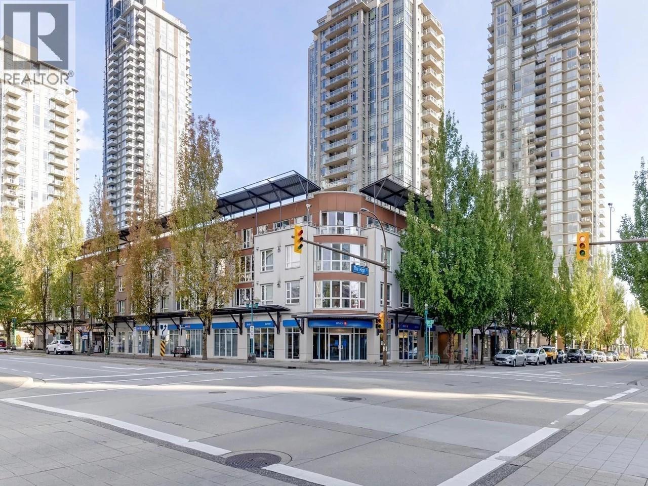 210 1163 THE HIGH STREET, Coquitlam, British Columbia