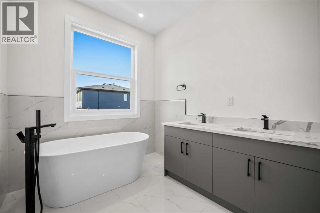 2352 7 Street Nw, Calgary, Alberta  T2M 1T1 - Photo 12 - A2270005