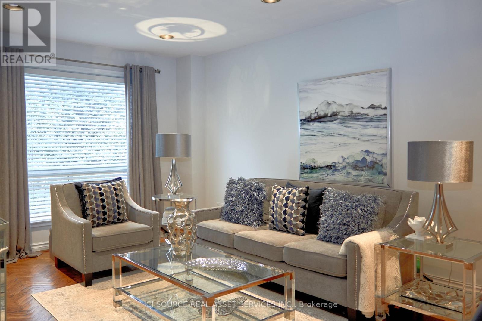 104 Almore Avenue, Toronto, Ontario  M3H 2H5 - Photo 19 - C12414211