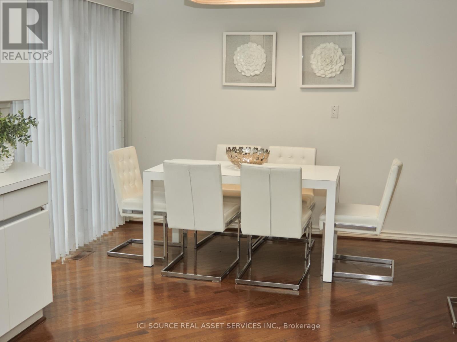 104 Almore Avenue, Toronto, Ontario  M3H 2H5 - Photo 16 - C12414211