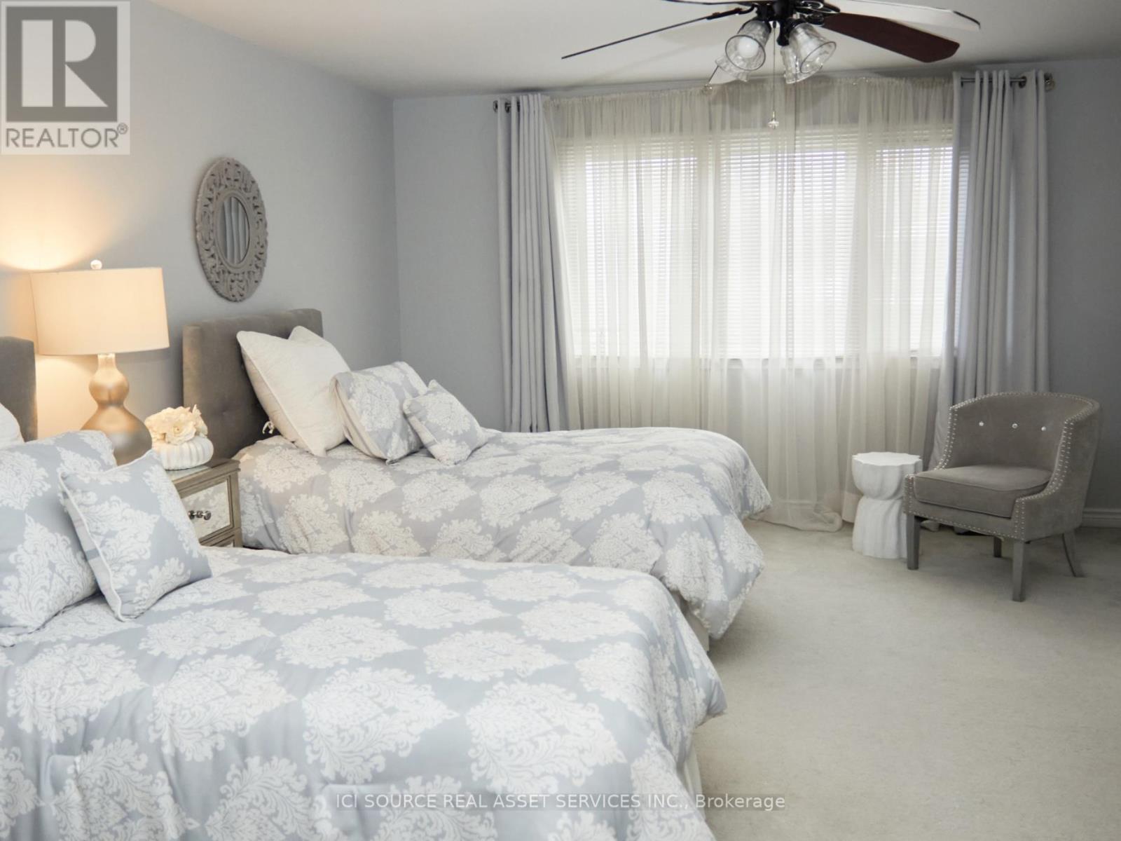 104 Almore Avenue, Toronto, Ontario  M3H 2H5 - Photo 10 - C12414211