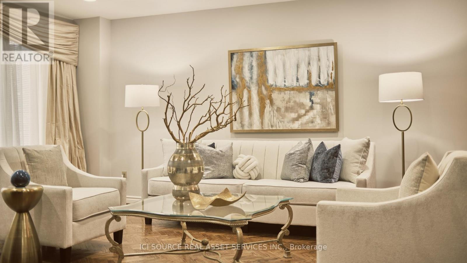 104 Almore Avenue, Toronto, Ontario  M3H 2H5 - Photo 8 - C12414211