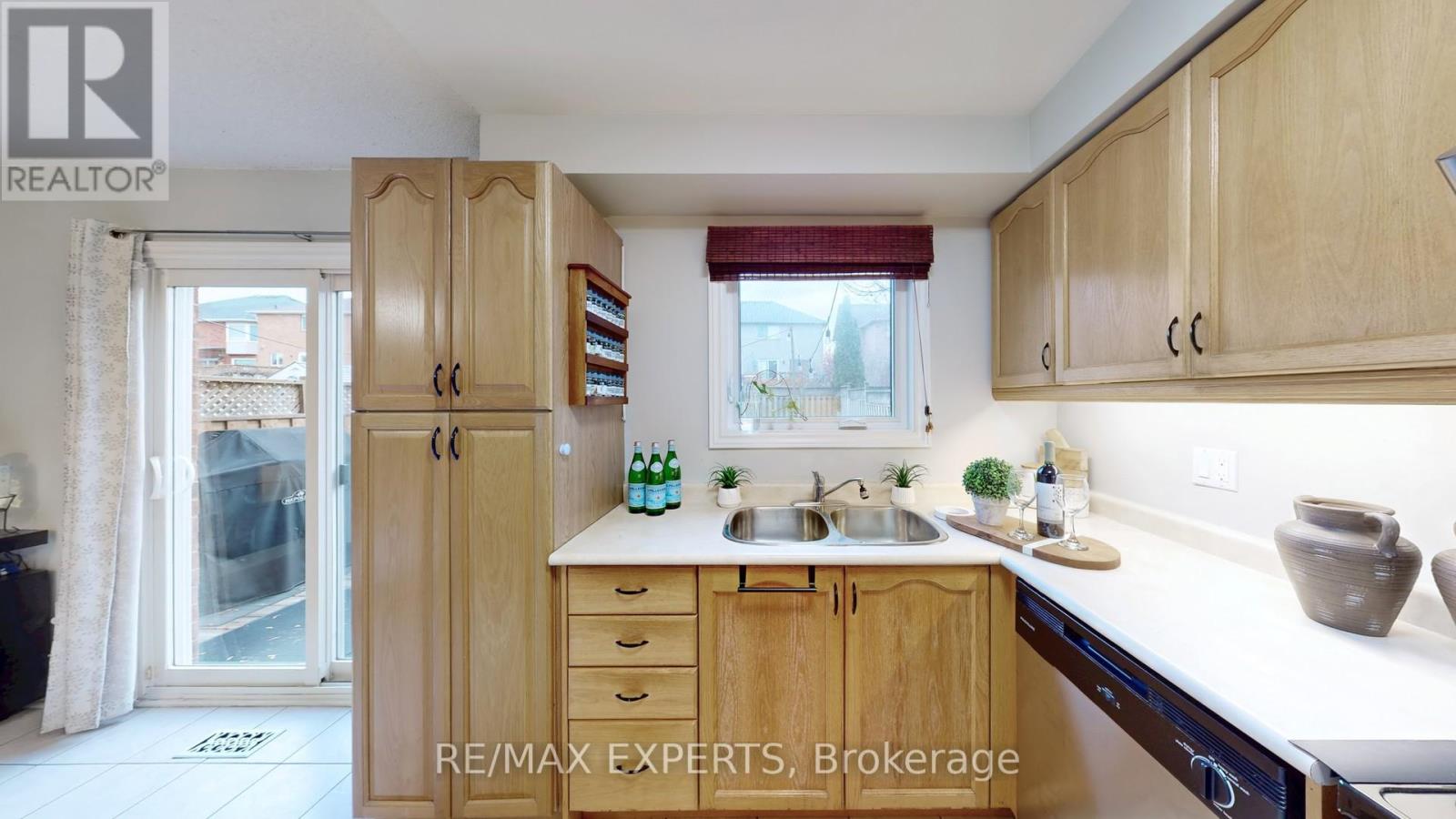 21 Wakely Boulevard, Caledon, Ontario  L7E 2H4 - Photo 8 - W12574704