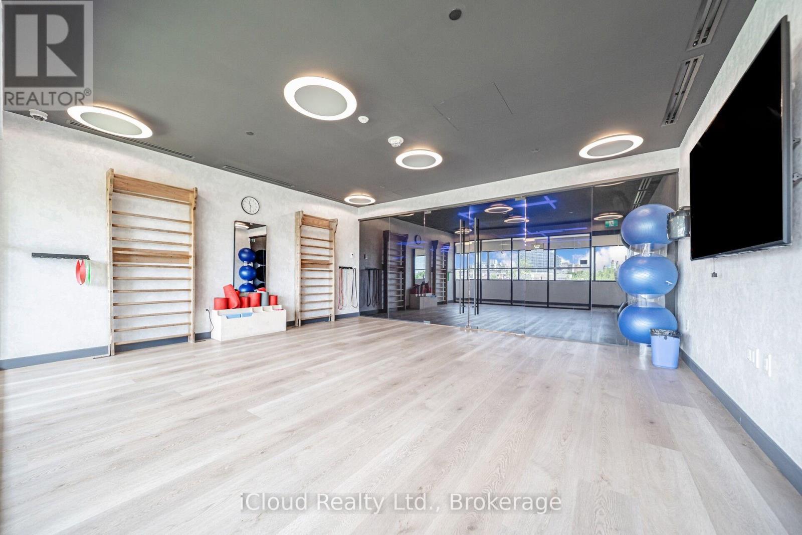 1714 - 86 Dundas Street E, Mississauga, Ontario  L5A 0B1 - Photo 14 - W12574720