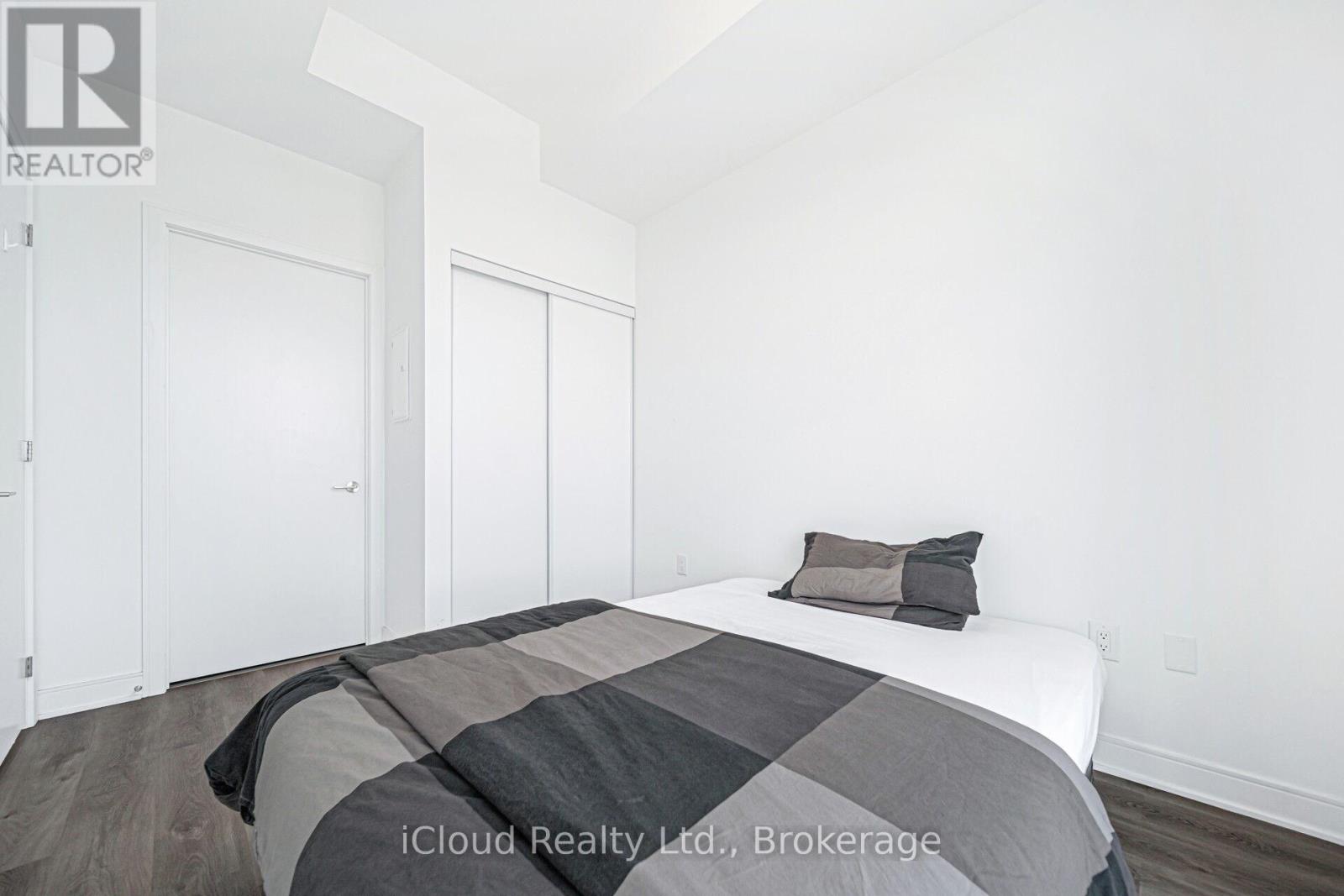 1714 - 86 Dundas Street E, Mississauga, Ontario  L5A 0B1 - Photo 32 - W12574720