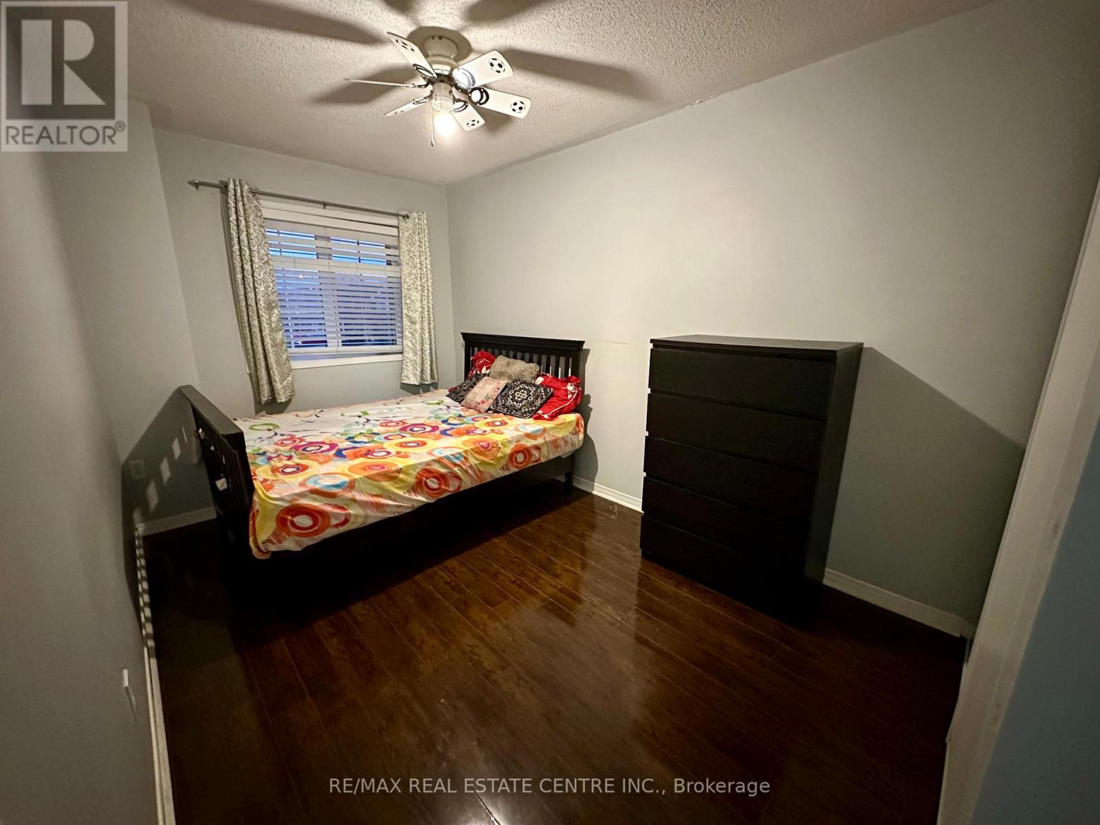 40 Ridgefield Court, Brampton, Ontario  L6P 1B4 - Photo 11 - W12574742