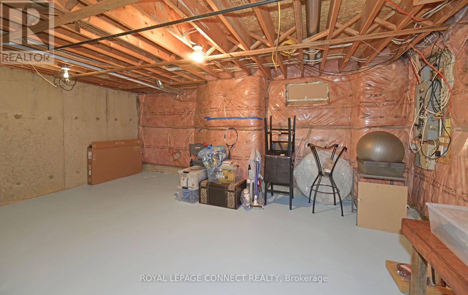 154 Pressed Brick Drive, Brampton (Brampton North), Ontario  L6V 4K6 - Photo 30 - W12574836