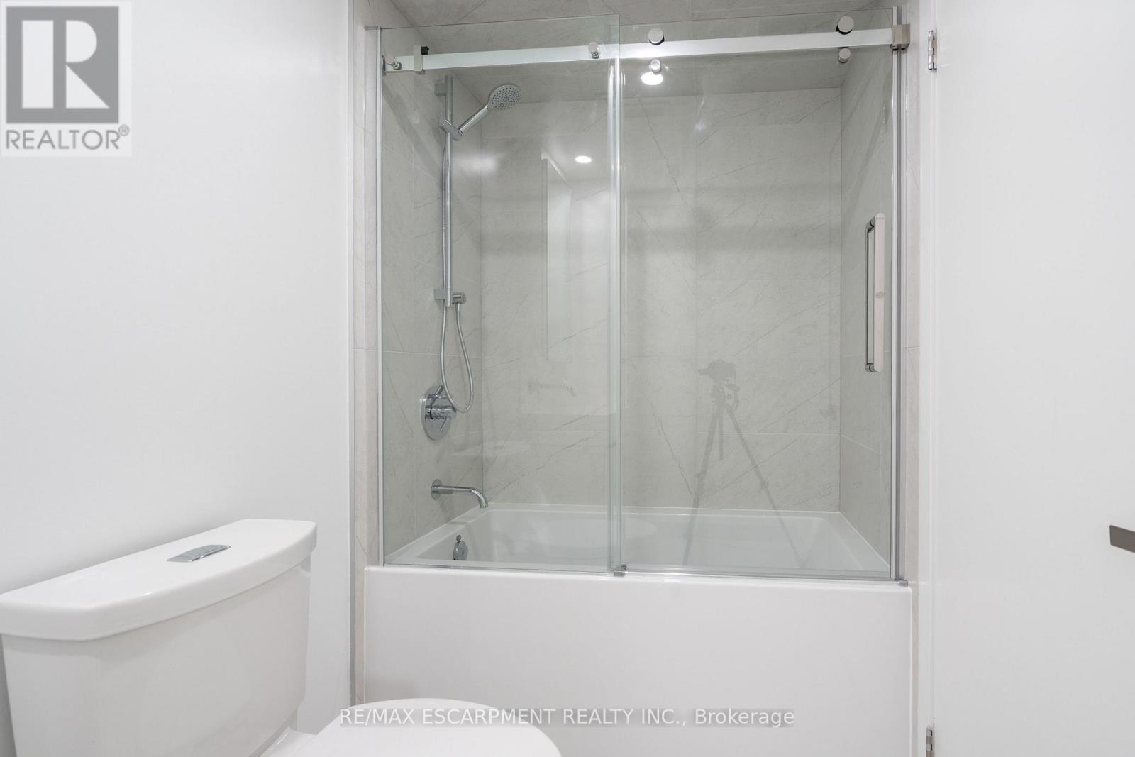 309 - 370 Martha Street, Burlington, Ontario  L7R 0G9 - Photo 20 - W12574840