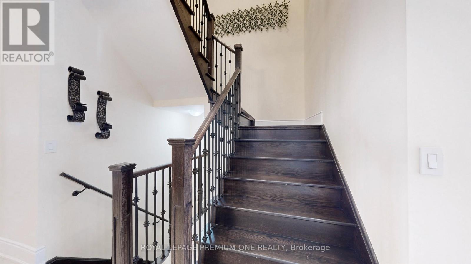 52 Daisy Meadow Crescent, Caledon, Ontario  L7C 4G3 - Photo 24 - W12574876