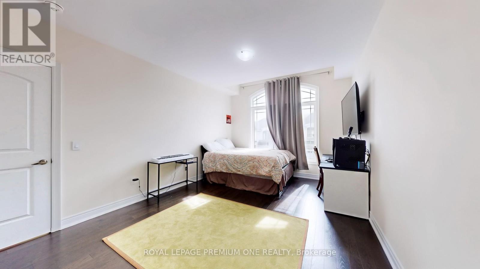 52 Daisy Meadow Crescent, Caledon, Ontario  L7C 4G3 - Photo 35 - W12574876