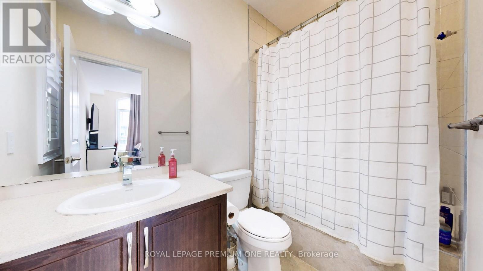 52 Daisy Meadow Crescent, Caledon, Ontario  L7C 4G3 - Photo 45 - W12574876