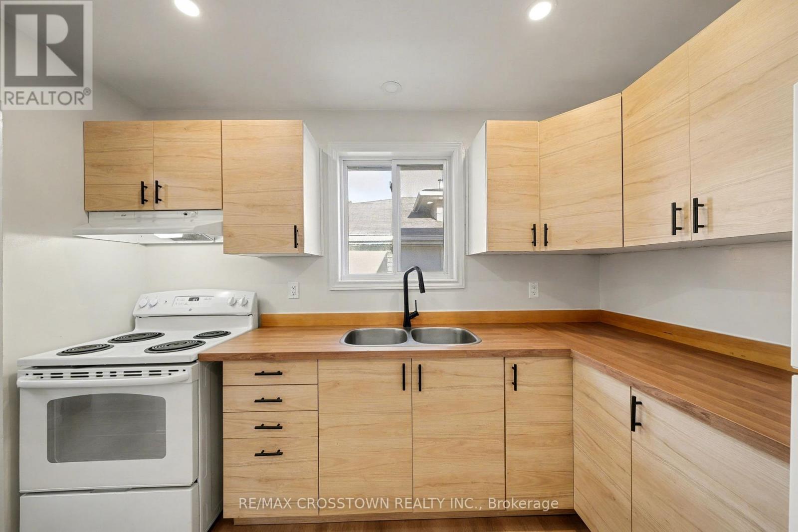 71 Edelwild Drive Nw, Orangeville, Ontario  L9W 2Y4 - Photo 14 - W12574928