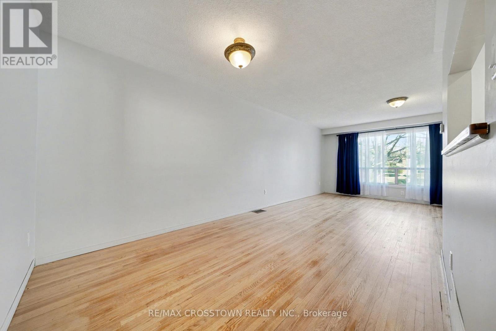 71 Edelwild Drive Nw, Orangeville, Ontario  L9W 2Y4 - Photo 8 - W12574928