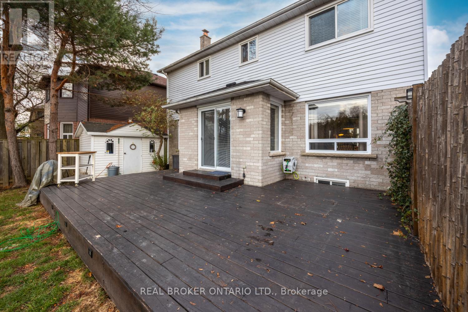 662 Cognac Crescent, Pickering, Ontario  L1X 1L7 - Photo 38 - E12563048