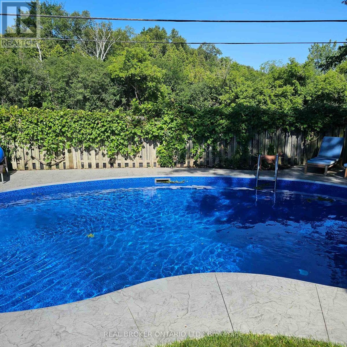 662 Cognac Crescent, Pickering, Ontario  L1X 1L7 - Photo 41 - E12563048