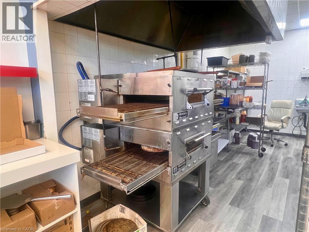 350 Scott Street Unit# 106, St. Catharines, Ontario  L2T 2L3 - Photo 5 - 40790438