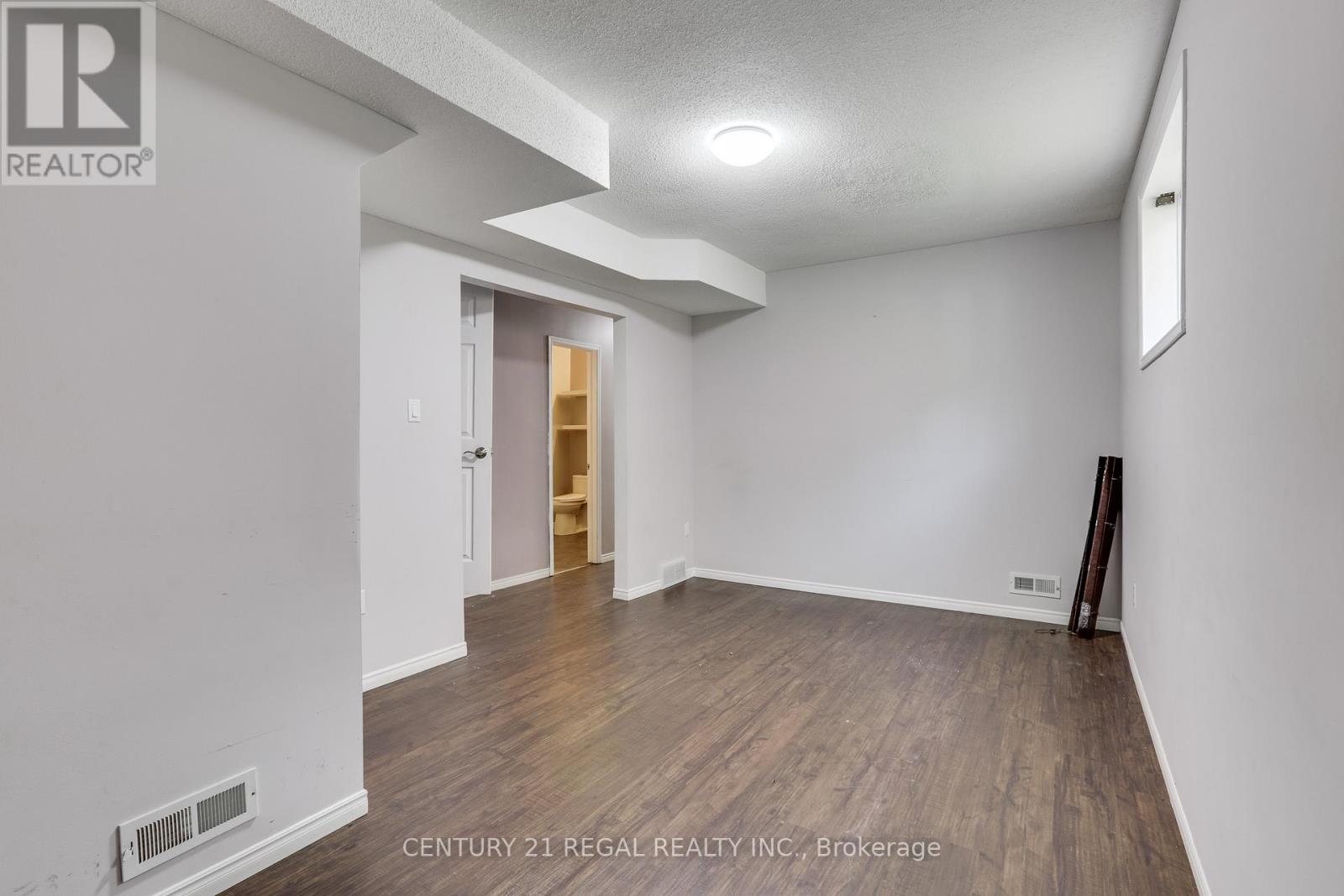 79 Sunrise Crescent, London East, Ontario  N5V 4V8 - Photo 25 - X12574706