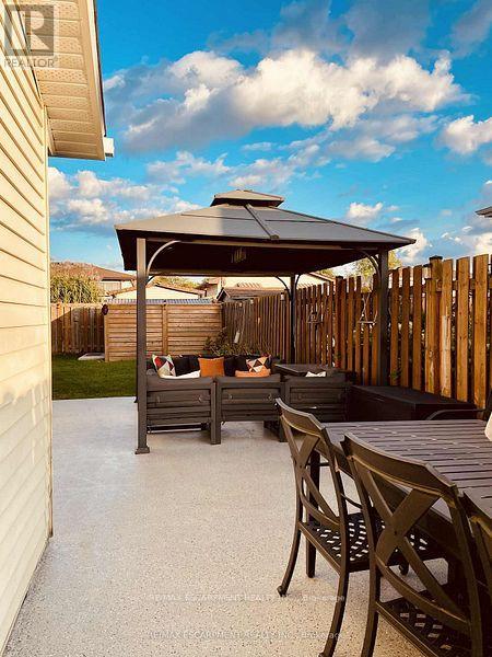 Lower - 143 Highridge Avenue, Hamilton, Ontario  L8E 3L5 - Photo 23 - X12574714