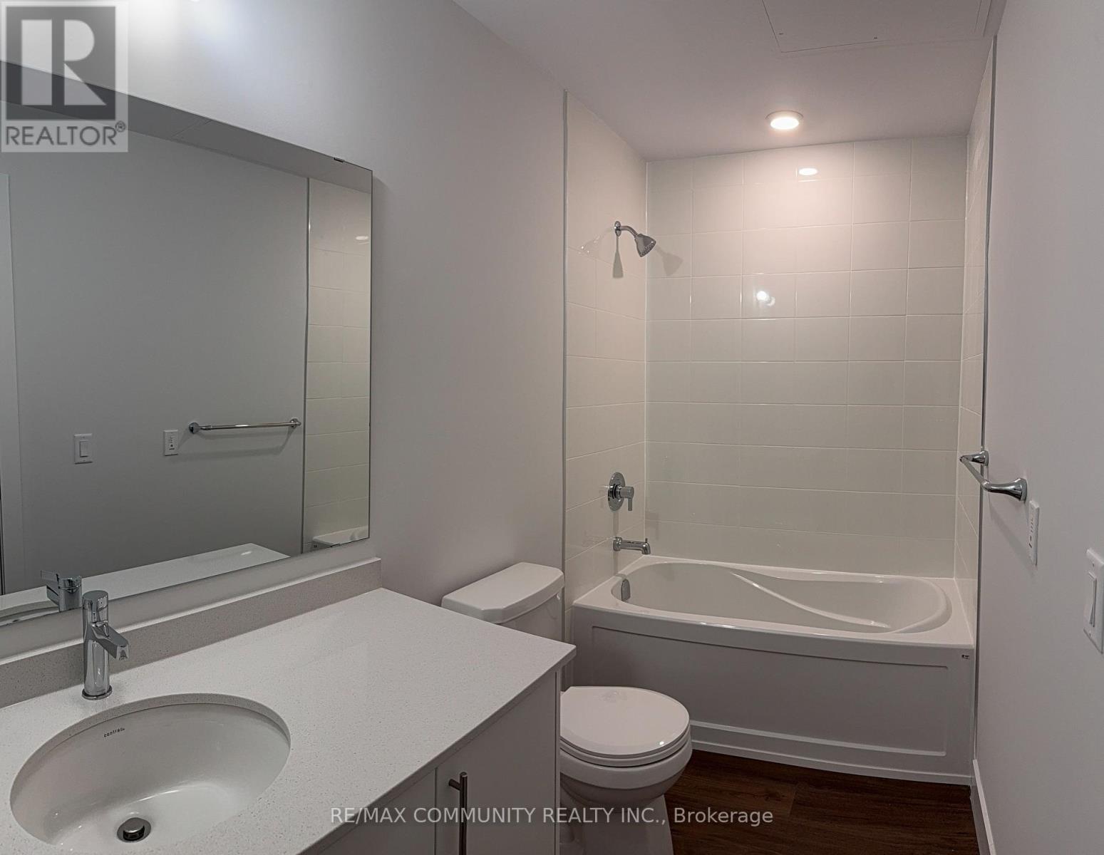 207 - 1000 Lackner Place, Kitchener, Ontario  N2A 0L9 - Photo 10 - X12574732